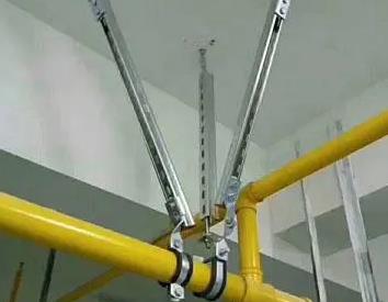 闸阀支撑架的质量要求。价格决定了岳普湖抗震支撑框架的质量。